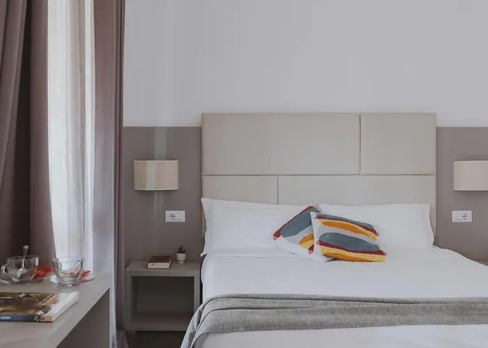 Residenza Il Giglio Πανσιόν 4*
